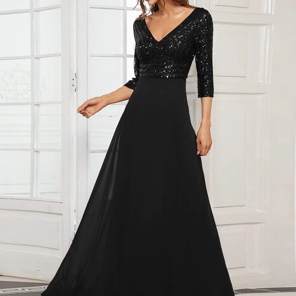 NWT Ever Pretty Sequined Long Sleeve Gown V Neck Evening Dress - size 10 - Picture 1 of 3